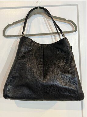 Coach Madison G1393-24621 Black Pebbled Leather Shoulder Hobo Bag Navy Lining
